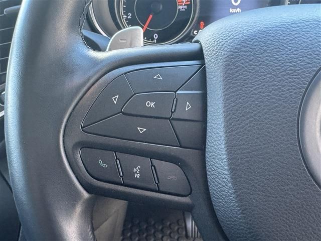 JEEP JEEP CHEROKEE 2019