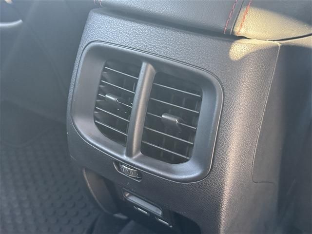 JEEP JEEP CHEROKEE 2019