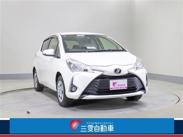 TOYOTA VITZ  4WD 2017