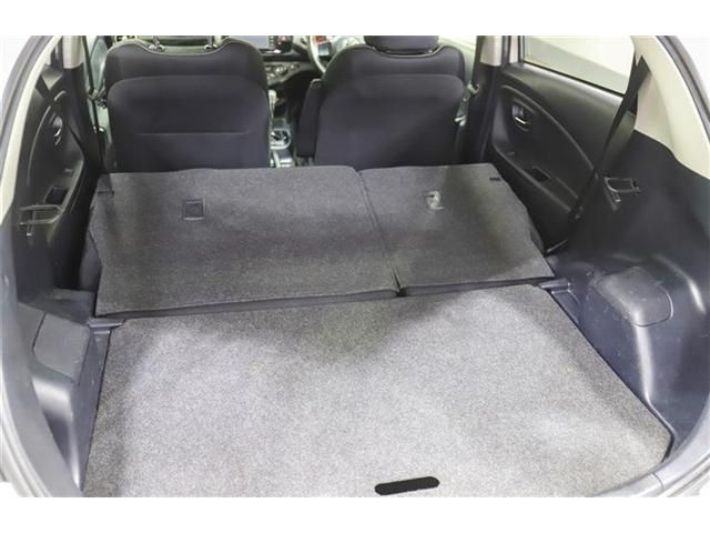 TOYOTA VITZ  4WD 2017