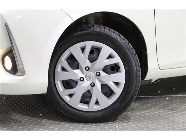 TOYOTA VITZ  4WD 2017