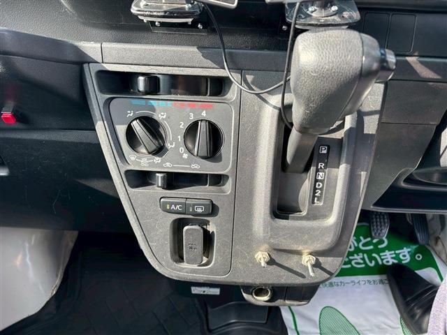 DAIHATSU HIJET CARGO 2020