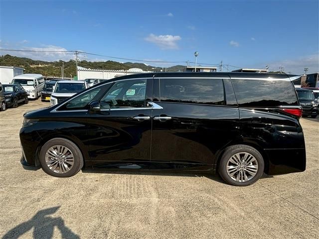TOYOTA ALPHARD hybrid 2024