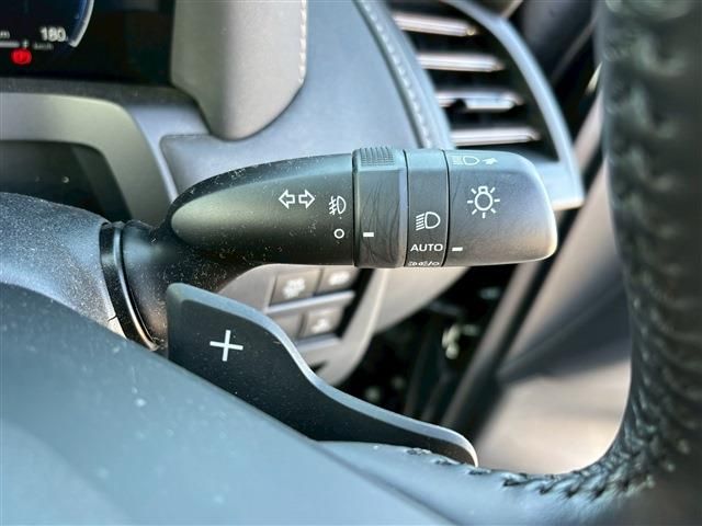 TOYOTA ALPHARD hybrid 2024