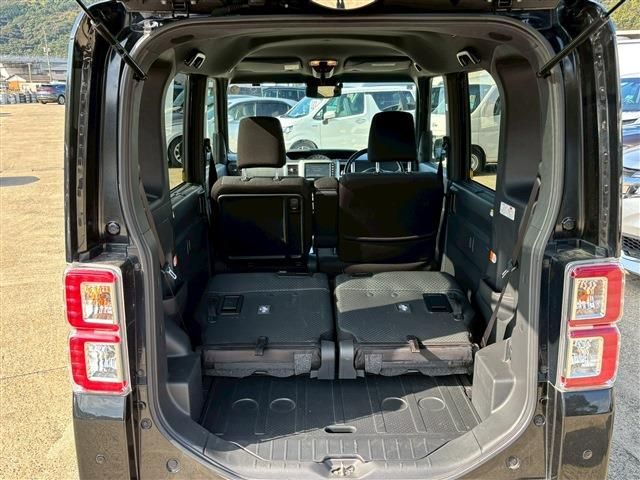 TOYOTA PIXIS MEGA 2020