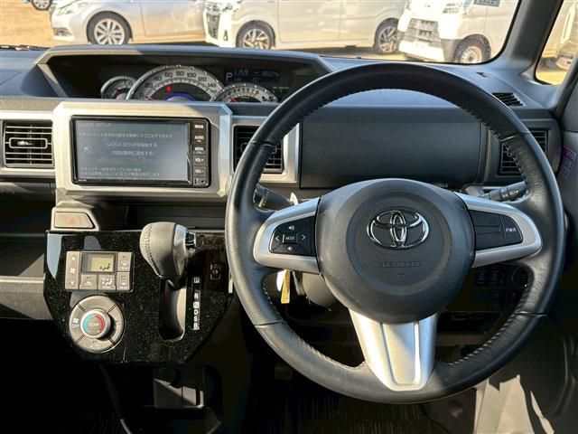 TOYOTA PIXIS MEGA 2020