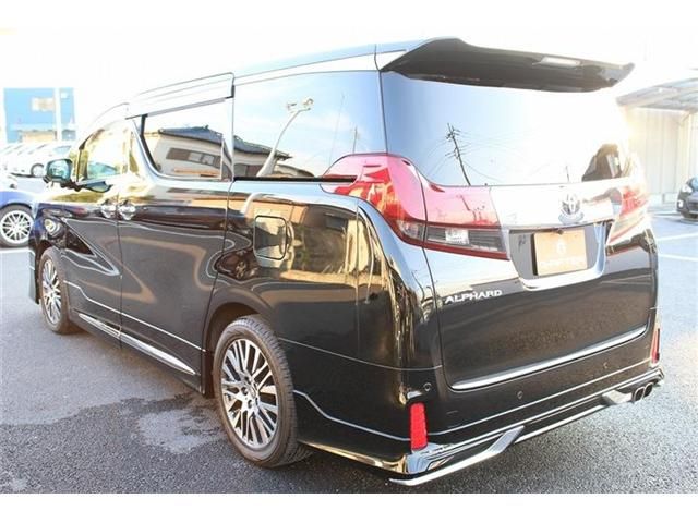 TOYOTA ALPHARD 2016