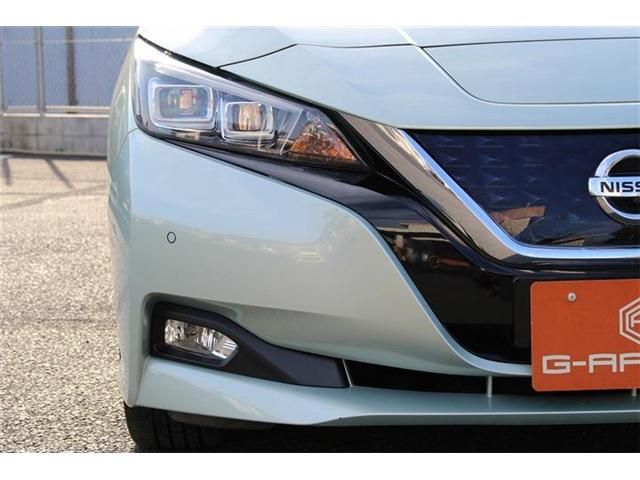 NISSAN LEAF 2018