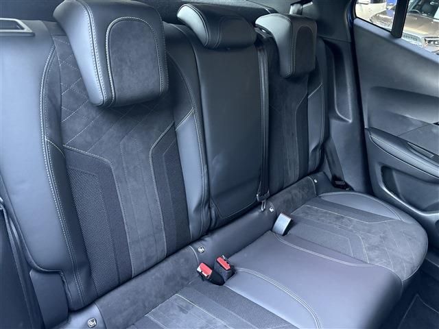 PEUGEOT PEUGEOT 2008 2020