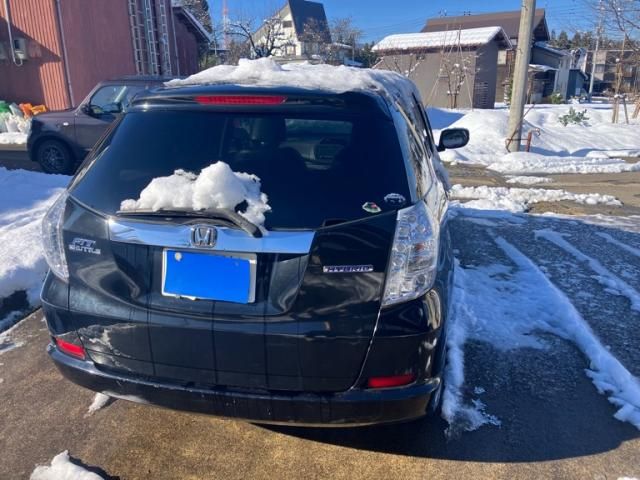 HONDA FIT SHUTTLE HYBRID 2012