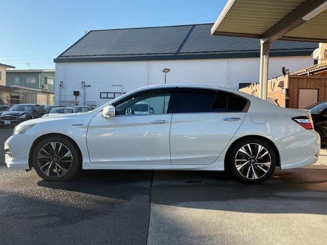 HONDA ACCORD HYBRID 2017