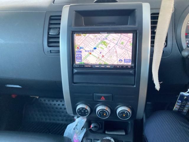 NISSAN X-TRAIL 4WD 2010