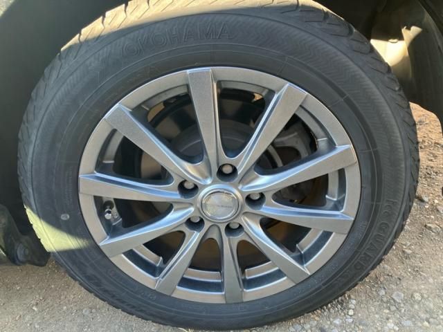 TOYOTA PRIUS Alpha 2017