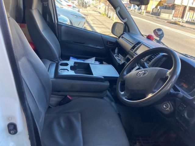 TOYOTA HIACE van 2WD 2015