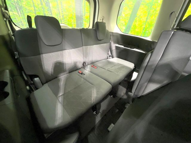 NISSAN SERENA  WG 2024