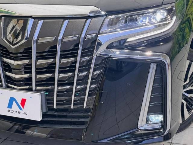 TOYOTA ALPHARD 2018