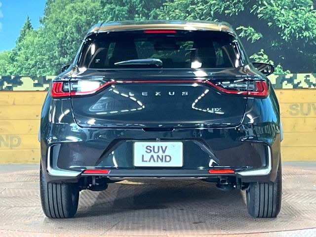 TOYOTA LEXUS LBX 2024