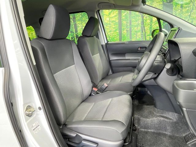 TOYOTA SIENTA HYBRID 2025