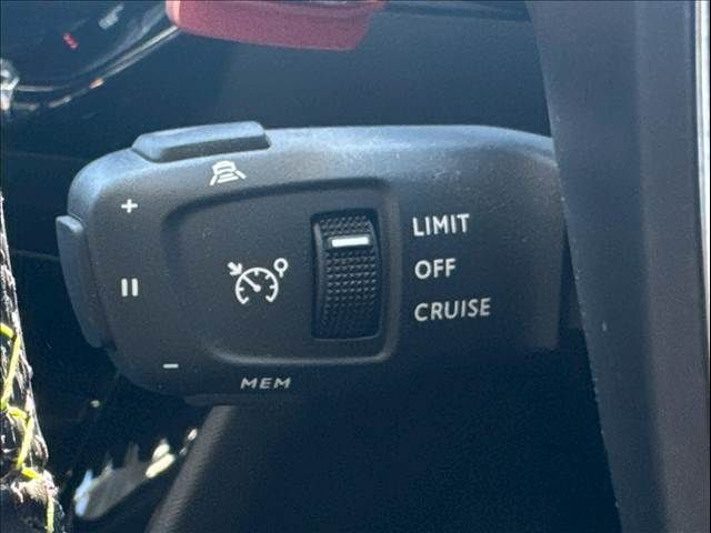 PEUGEOT PEUGEOT 2008 2021