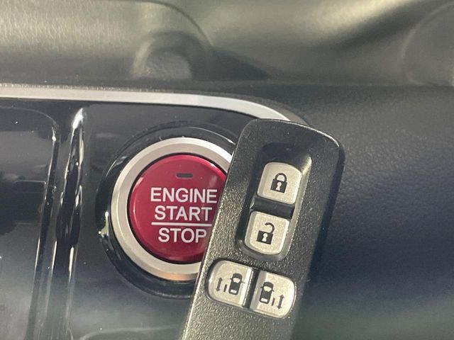 HONDA N BOX CUSTOM 2016