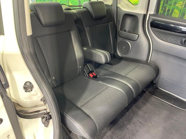 HONDA N BOX CUSTOM 2016