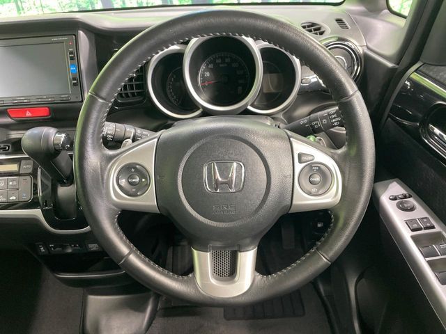 HONDA N BOX CUSTOM 2016