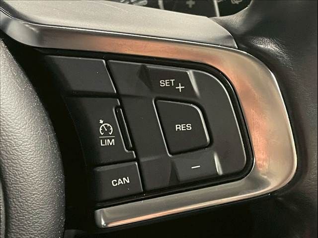 JAGUAR JAGUAR F-PACE 2017