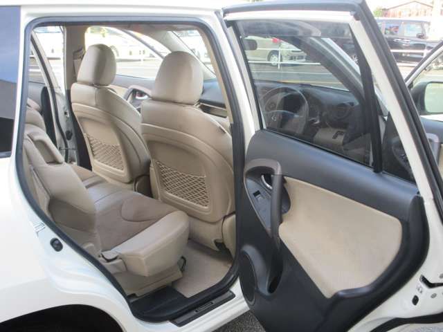 TOYOTA VANGUARD 2WD 2013