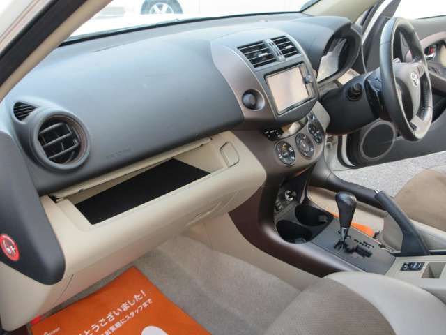 TOYOTA VANGUARD 2WD 2013