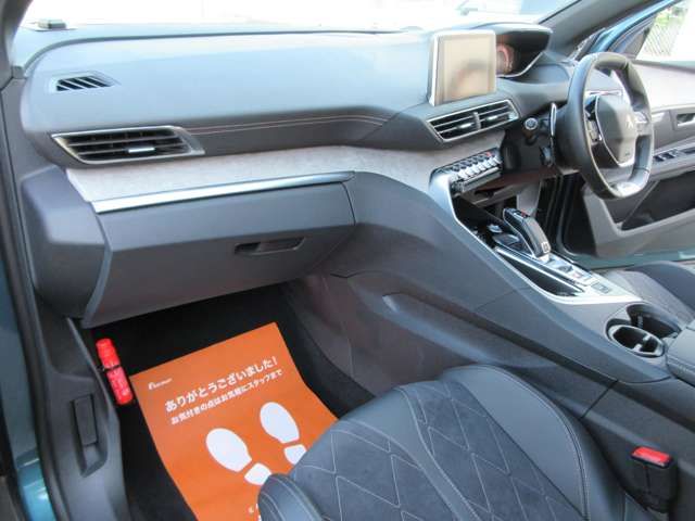 PEUGEOT PEUGEOT 5008 2018