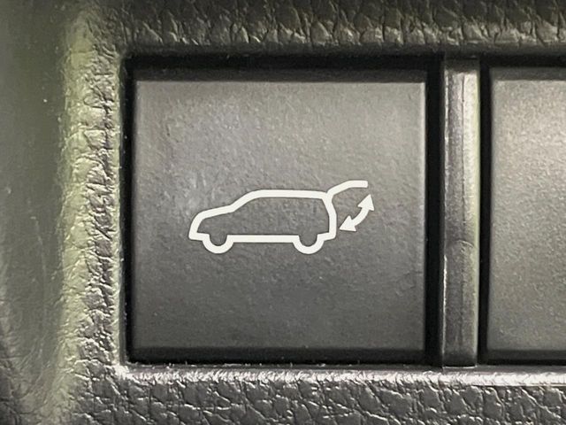 TOYOTA HARRIER 2WD 2023