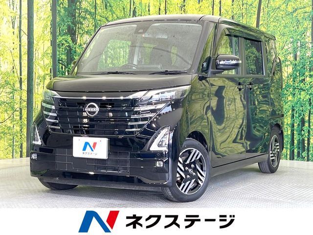 NISSAN ROOX 2023