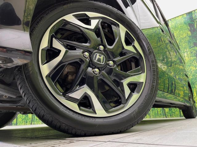 HONDA N BOX CUSTOM 2019