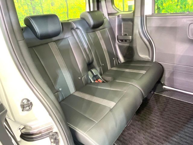 HONDA N BOX CUSTOM 2024