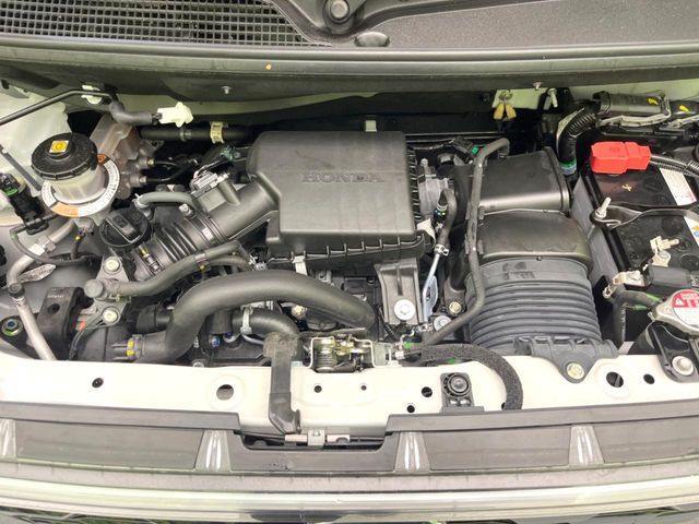 HONDA N BOX CUSTOM 2024