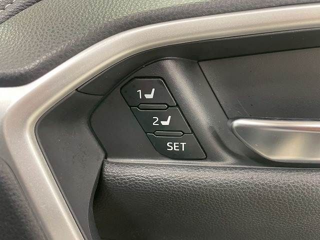 TOYOTA RAV4 4WD 2021