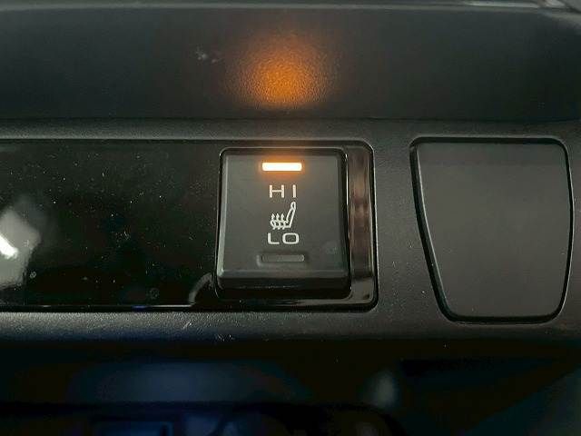 TOYOTA RAV4 4WD 2021