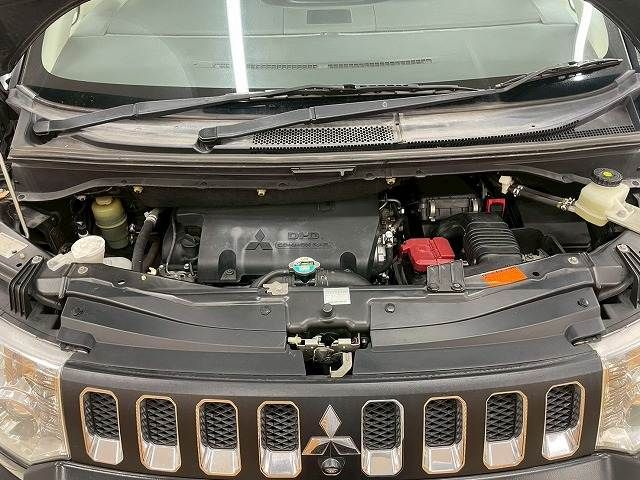 MITSUBISHI DELICA D:5 4WD 2014