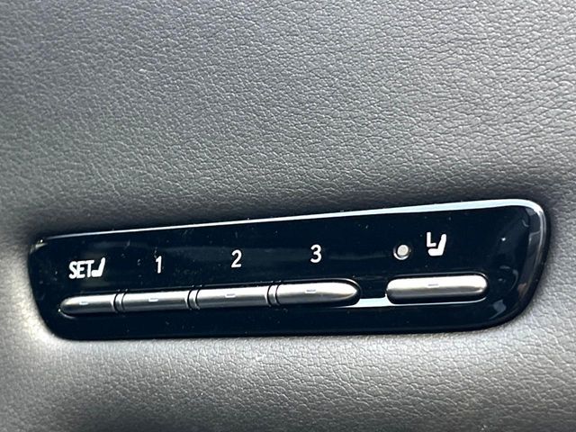 TOYOTA LEXUS LS500h 4WD 2019