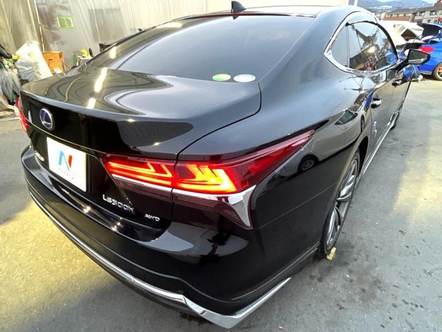 TOYOTA LEXUS LS500h 4WD 2019