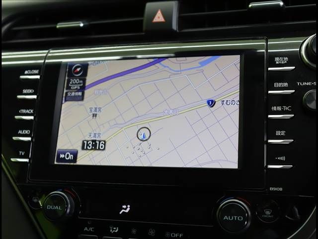 TOYOTA CAMRY HYBRID 2019