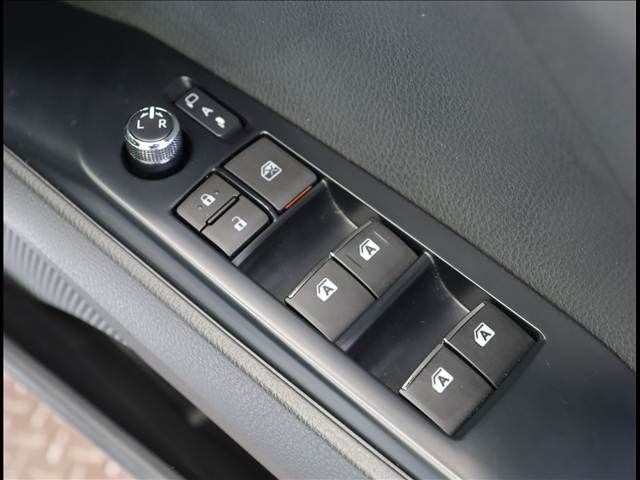 TOYOTA CAMRY HYBRID 2019