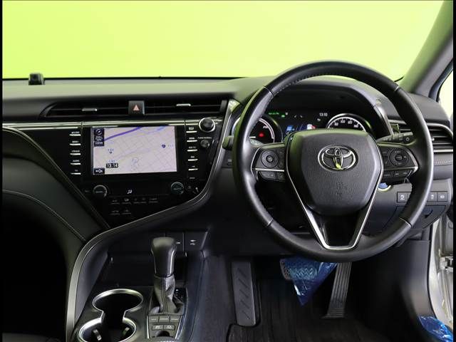 TOYOTA CAMRY HYBRID 2019