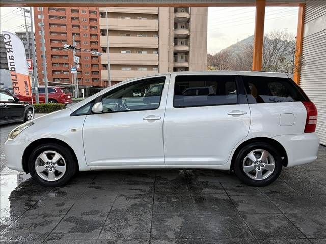 TOYOTA WISH 2005