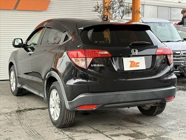 HONDA VEZEL 2017