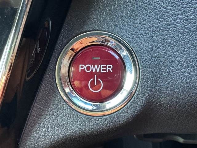 HONDA VEZEL HYBRID 2014