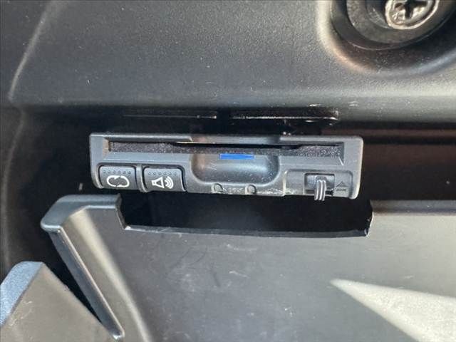 HONDA VEZEL HYBRID 2014