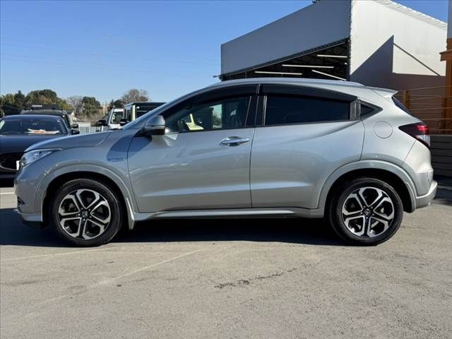 HONDA VEZEL HYBRID 2014