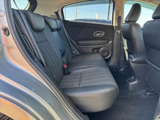 HONDA VEZEL HYBRID 2014