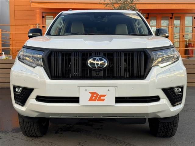 TOYOTA LANDCRUISER PRADO 2023